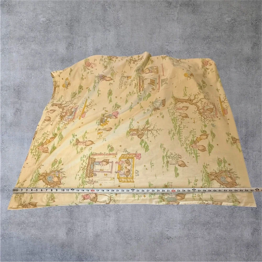 Vintage Betsey Clark‎ Flat Sheet 64x94 Children Cottagecore Quilt Craft Fabric